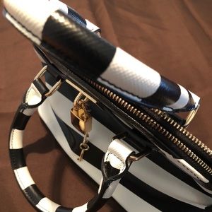 Aldo Black/White Mini Purse